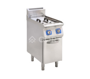 Double tank electric fryer with cold zone